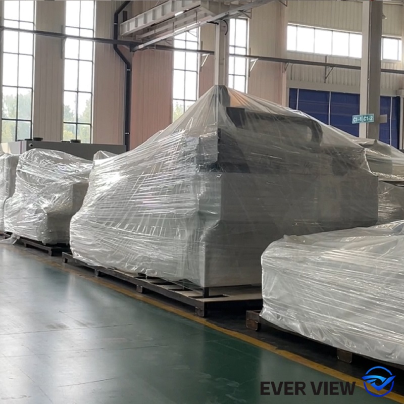 Um lote de máquinas de corte a laser foi enviado com sucesso para o Sudeste Asiático, acrescentando um novo parceiro ao mercado externo da EVER VIEW.