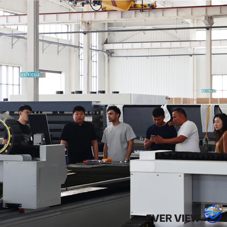 EVER VIEW Máquinas de corte a laser entregues em lotes para empresas locais, apoiando a atualização tecnológica na indústria de manufatura EVER VIEW Máquinas de corte a laser entregues em lotes para empresas locais, apoiando a atualização tecnológica na indústria de manufatura