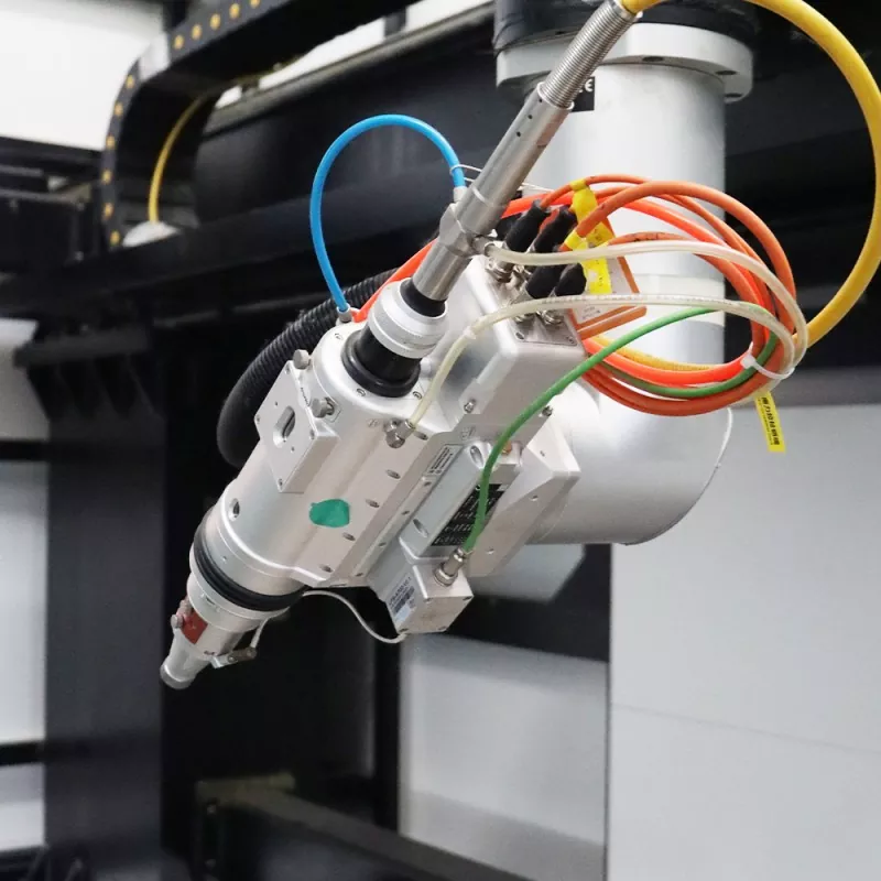 Máquina de corte a laser 3D de cinco eixos