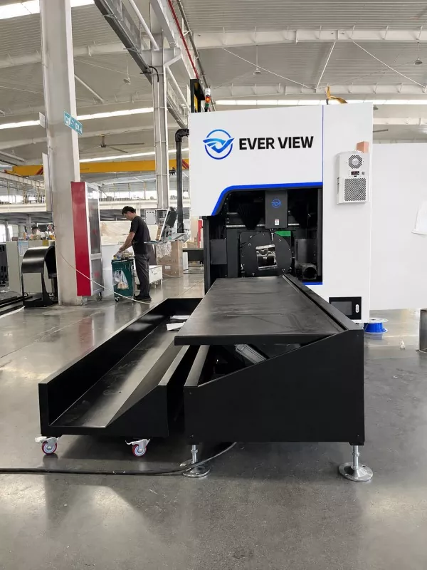 Double Chuck Pipe Cutter 